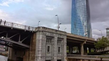 Paseando por la ría de Bilbao