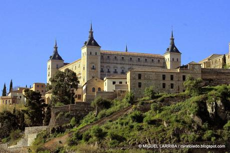 Como roca y sobre roca