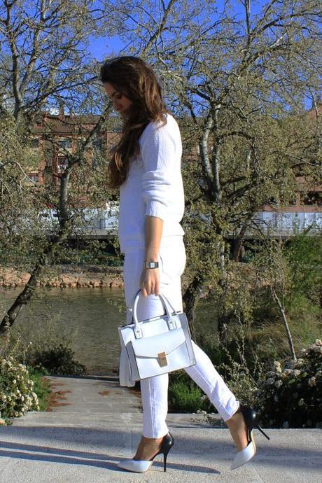 Image and video hosting by TinyPic