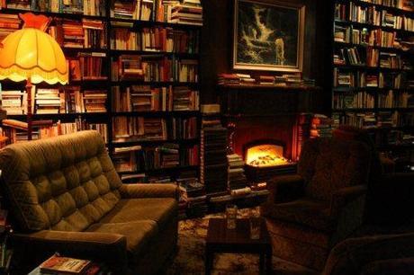 Decorar con libros, feliz día a todos los Jorges y los Jordis library bar auckland