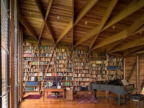 Decorar con libros, feliz día a todos los Jorges y los Jordis botsford architects casa kike