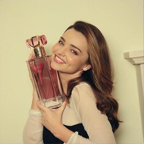 Miranda Kerr Escada