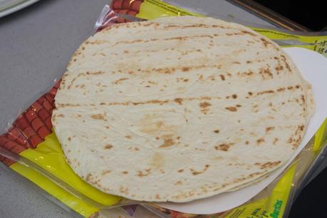 Noche mejicana: nachos foster y fajitas de pollo