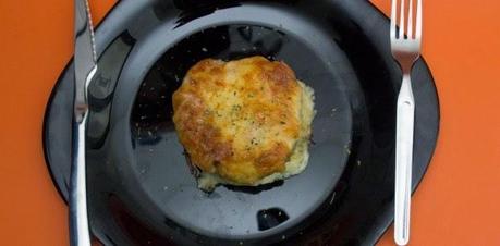 Calabacines rellenos de salchichas y provolone