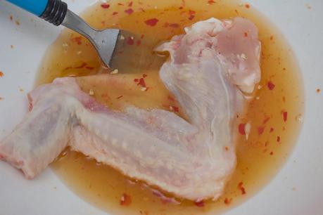 Alitas picantes a la miel y premio conóceme