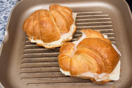 Croissant mixto huevo