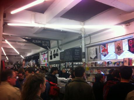 rough_trade_record_store_day_2014_londres_dandy