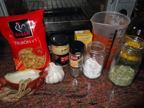 PASTA CON SALSA DE MOSTAZA