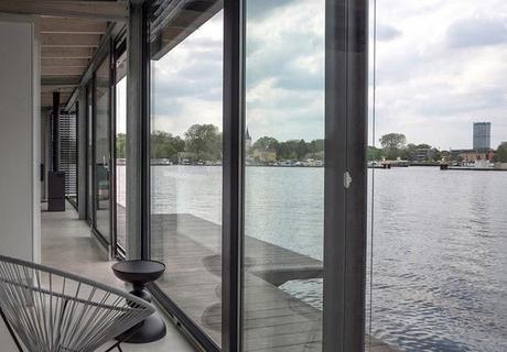 Casa Bote Estilo Minimalista en Berlin