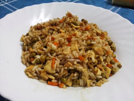 ARROZ FRITO TRES DELICIAS