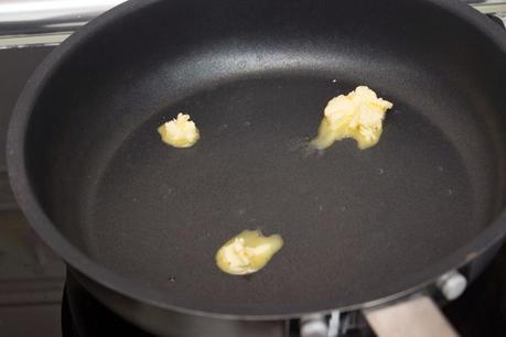 tortilla a la mantequila ligera con verduritas a la soja