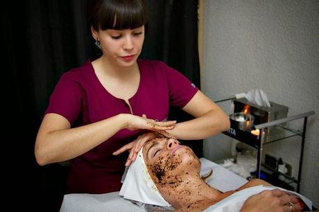 Medestetic by Mientrasmevisto: SORTEO DOBLE BLANQUEAMIENTO DENTAL Y TRATAMIENTO DE CARITA