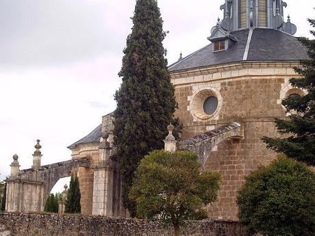 Bodegas de la Ribera del Duero y San Pedro Regalado: Gumiel de Mercado y La Aguilera.