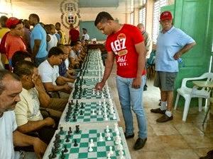Federación realiza simultánea de ajedrez en el penal de La Victoria