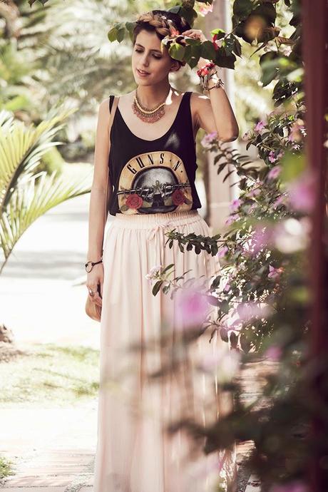 T-Shirt + Maxi Skirt