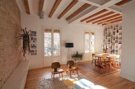 Carming Barcelona apartment by Estudio Degoma