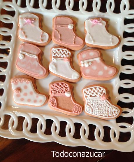 GALLETAS CON AROMA DE FRESA PARA UN BAUTIZO