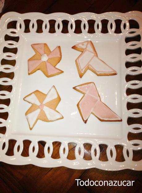 GALLETAS CON AROMA DE FRESA PARA UN BAUTIZO