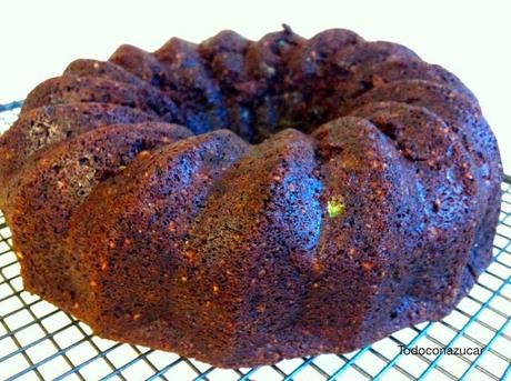BIZCOCHO DE CHOCOLATE Y CALABACÍN.