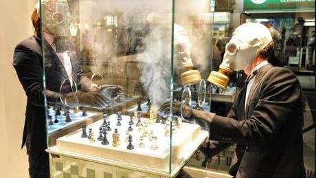 Ajedrez en la cámara de gas, un lujo insólito