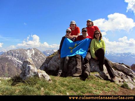 Ruta al Campigüeños y Carasca: Cima del Campigüeños