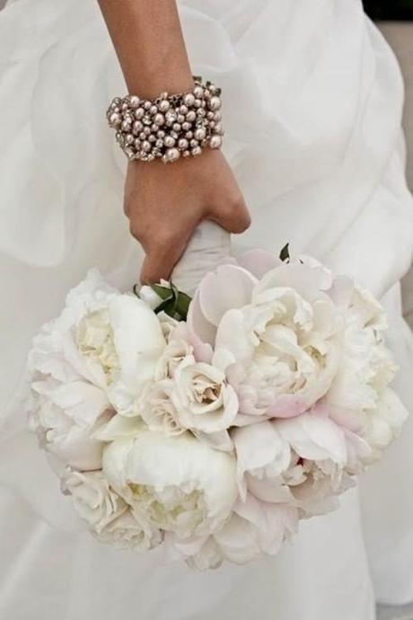 Joyas para la novia en el día de su boda, un poco de inspiración…. pulsera novia