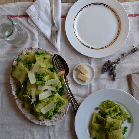 PACCHERI AL PESTO DE GUISANTES