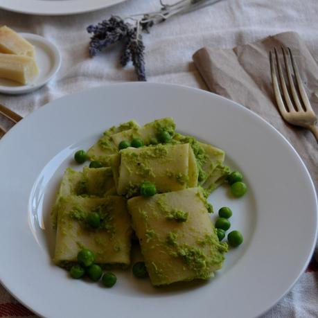 PACCHERI AL PESTO DE GUISANTES