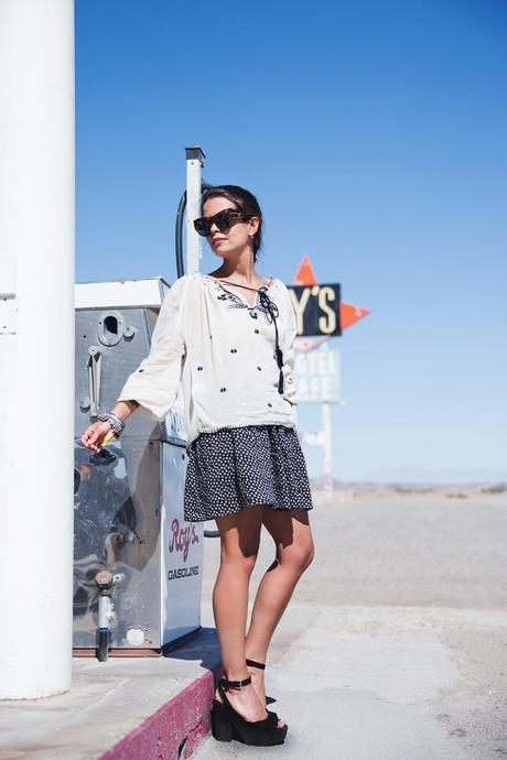 Road_trip-route_66-California-travels-Guide-Collage_Vintage-Mango_Outfit-16