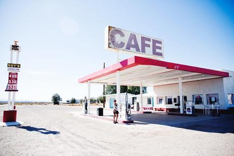 Road_trip-route_66-California-travels-Guide-Collage_Vintage-Mango_Outfit-41