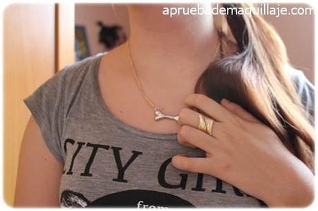 Primer Haul de Rings and Tings Collar hueso de perro Dog bone necklace de Rings and Tings