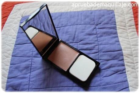 Teint crème sublime de Chenyu Cosmetics Interior de la caja del maquillaje en crema Teint crème sublime de ChenYu Cosmetics