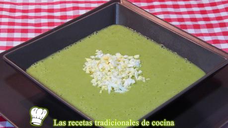 Crema de espárragos verdes