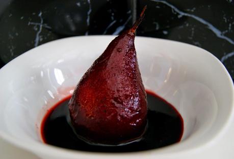 Peras al Vino Tinto