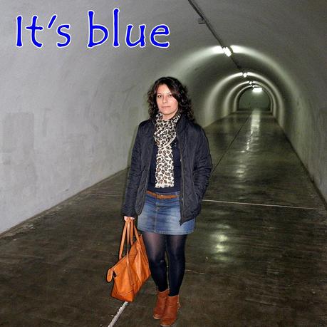 Blue in the tunnel