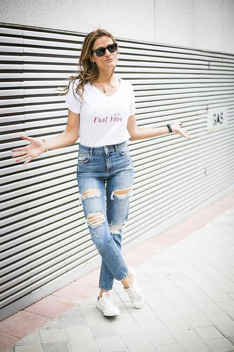 circo jewellery, mom jeans, must have, rayban, ripped jeans, solidaridad, ss14, the must box, ZARA, juegaterapia, solidaridad infantil, solidarity., cristina blanco, ootd, guiadeestilo