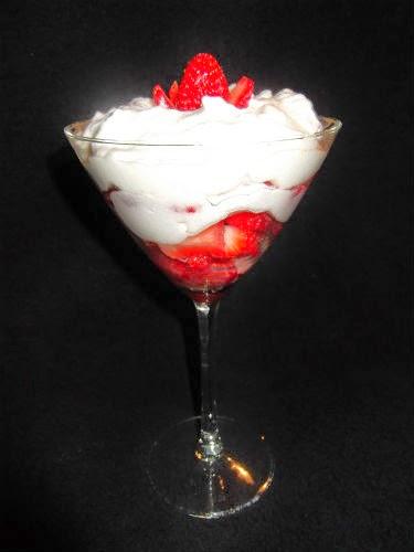 FRESAS CON MERENGUE: Reto alfabeto dulce