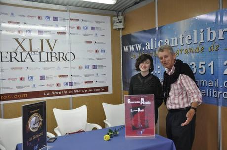 Firma de libros de Generación Alada