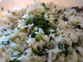 arroz-con-cebolleta-y-jengibre-aromatizado-con-infusion-de-lemongrass-