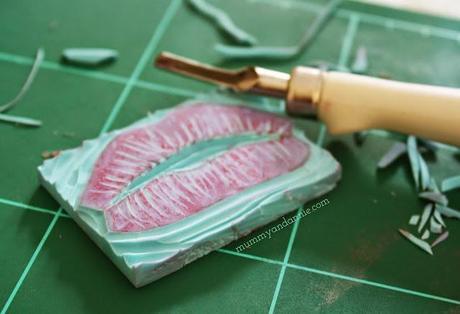 DIY ESTAMPADO BESOS