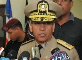 Sigfrido confirma militares robaron furgón con droga.