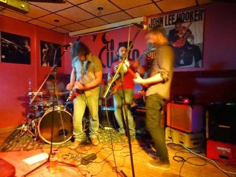 SUPERTRAWLER / ARAAPPALOOSA - 25/04/2014 - Pub La Cueva (Almería)