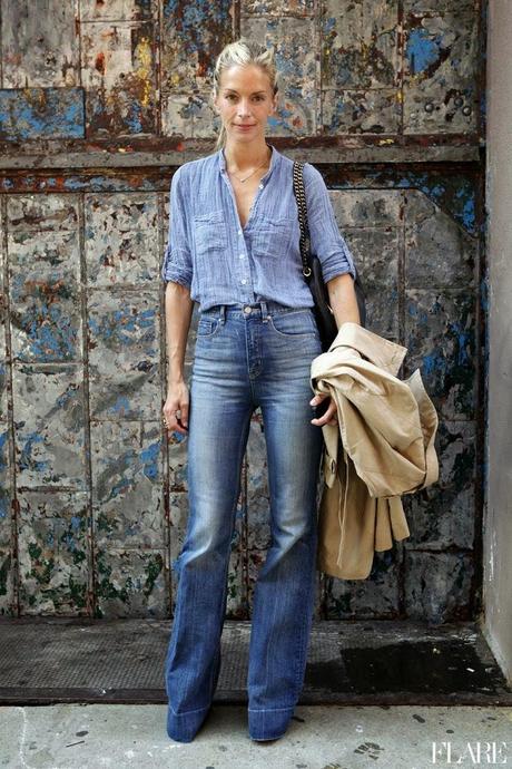 STREET STYLE INSPIRATION; FLARE JEANS.-