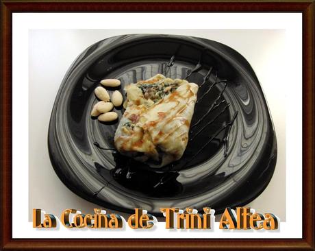 CREPES RELLENOS DE PIÑONES, PASAS Y ESPINACAS