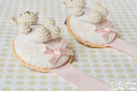 chupetero encaje bautizo osito amigurumi marco foto canastilla regalo babyshower