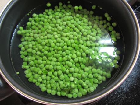 GUISANTES SALTEADOS CON LOMO Y SALSA SOJA GUISANTES SALTEADOS CON LOMO Y SALSA SOJA