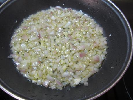 GUISANTES SALTEADOS CON LOMO Y SALSA SOJA GUISANTES SALTEADOS CON LOMO Y SALSA SOJA