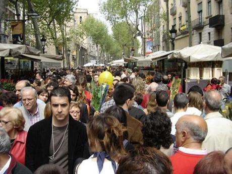 Turismo y comercio en Las Ramblas - Flickr Creative Commons - Autor Txapulín