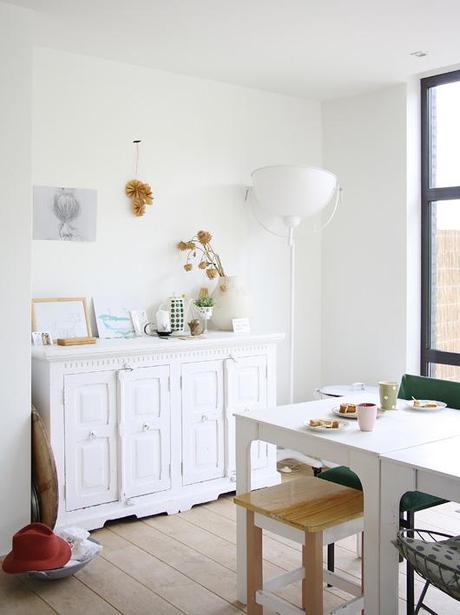 VIVIENDA ALEMANA DE ESTILO NÓRDICO Y TONOS PASTEL