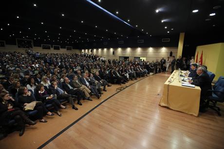 Las manos que dirigen